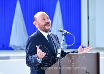 Insfrán en Lucero Cué: “Los techos azules son una referencia del Modelo Formoseño”