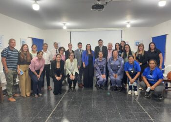 El Ministerio de la Comunidad y la Municipalidad de Pirané mantuvieron una reunión de trabajo