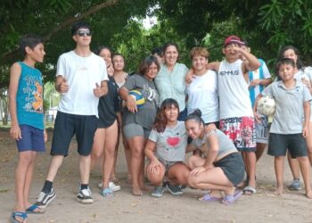 Niños y adolescentes de residencias despidieron las vacaciones en el Complejo “Del Timbó” de Herradura