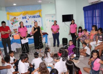 Entregaron kits escolares e indumentaria a niñas, niños y adolescentes de residencias socioeducativas