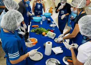 Elaboraron pickles en capacitación del área de Valor Agregado en Gran Guardia