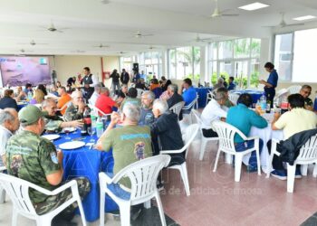 Se realizó almuerzo para homenajear a los veteranos de Malvinas
