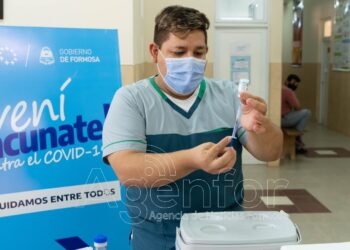 COVID-19: Piden no relajarse pese al marcado descenso de casos