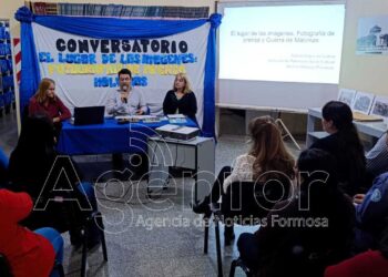 Se llevó a cabo el conversatorio “El lugar de las imágenes: Fotografías de prensa y Guerra de Malvinas”