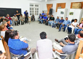 Reunión del Comando de Emergencia en Palo Santo: Analizaron la situación y asistencia a zonas afectadas por las lluvias