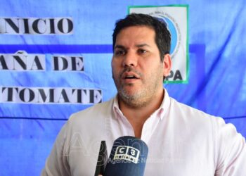 El Gobierno provincial fortalece su política de diversificación con aportes en el inicio de la campaña del cultivo de tomate