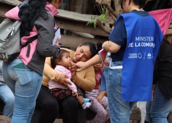 Continúa la asistencia del Gobierno provincial a familias afectadas por el anegamiento