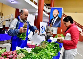 Viernes de ferias paipperas con marcada convocatoria pese a las bajas temperaturas