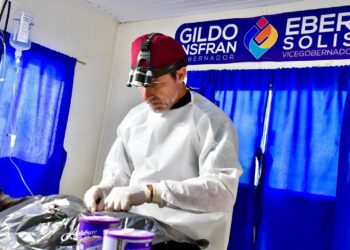 La clínica móvil de mascotas estuvo en el barrio capitalino San Pedro