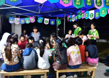 Masiva concurrencia de vecinos al bingo familiar en Las Lomitas