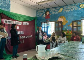 Operativo sanitario en la Escuela Especial N° 10 de San Martín Dos