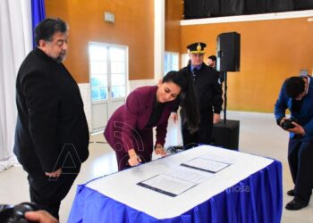 Capacitarán en turismo a policías de la provincia