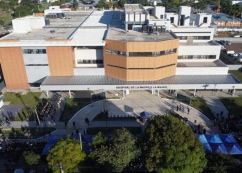 El Hospital de la Madre y la Mujer se constituye como un centro de alta especialización en salud materno-infantil