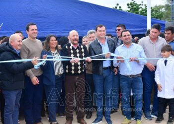“No hay motosierra que pueda con nosotros”: Insfrán inauguró una nueva planta potabilizadora en Laguna Yema