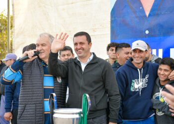 El Vicegobernador acompañó encuentro de rally en Villa Dos Trece
