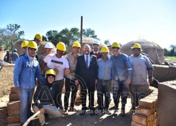 El gobernador Insfrán recorrió el Parque Industrial Carbonífero en Los Matacos