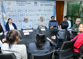 Línea crediticia del CFI: Economía mantuvo reunión informativa con mujeres empresarias
