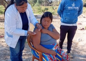 En comunidades del oeste aplicaron la vacuna VSR a las embarazadas