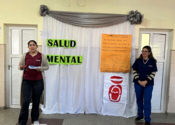 Promueven cuidados de la salud mental y bucodental en el centro de salud María Luisa Espinoza