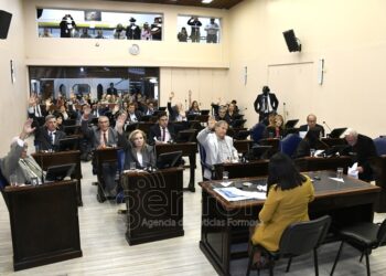 Destacan que el bloque del PJ “está haciendo un trabajo serio, profundo y reflexivo” en la Convención Constituyente