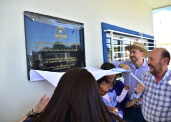 Insfrán inauguró más escuelas en La Línea, jurisdicción de Las Lomitas  