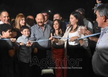 El gobernador Insfrán encabezó la apertura de la Fiesta Nacional del Pomelo 2025