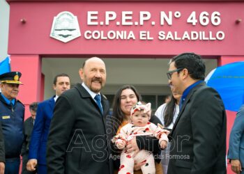 El Gobernador inauguró la EPEP N° 466 en la colonia El Saladillo