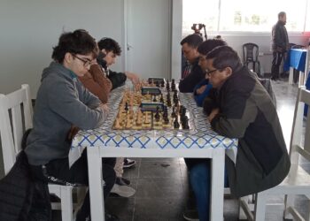 Competencia en el Centro Comunitario del barrio La Nueva Formosa reunió a ajedrecistas de todas las edades