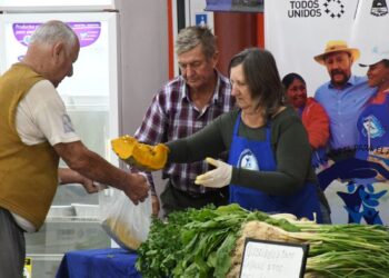 Cada vez más vecinos eligen cuidar su economía con las ferias del PAIPPA
