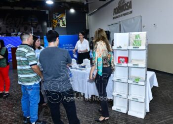 “Conexión Comercial” impulsó nuevos acuerdos entre empresas y emprendedores en la cuarta ronda de negocios