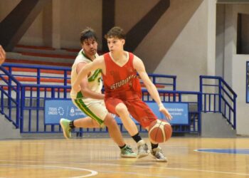 Estudiantes venció a Camioneros y estiró su invicto