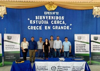 El IPF presentó carreras y firmó un convenio en Ingeniero Juárez