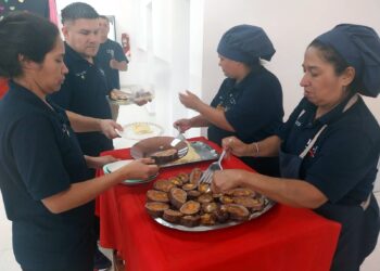 El IPS garantiza a las personas mayores alimentación de calidad adaptada a cada patología