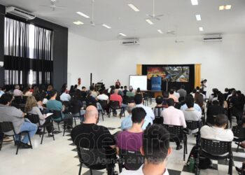 La Secretaría de la Mujer capacitó en género a trabajadores de la DPV