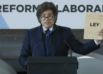 Milei avanza con la reforma laboral: “Los trabajadores van a perder todo”