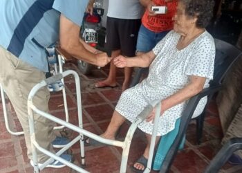 Clorinda: El centro de salud “Juan Pablo II” brinda atención domiciliaria a pacientes con problemas de movilidad