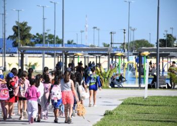 En marcha la tercera semana de colonia en el Parque Acuático