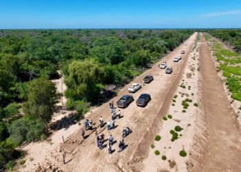 El vicegobernador Solís inició una recorrida por las obras de defensa y mitigación contra las crecidas en el oeste provincial