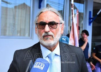 Basterra resaltó a los seis gobernadores peronistas que se pronunciaron en contra de la reforma laboral