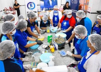 En la Escuela Especial N° 1 elaboraron roscas de Pascuas en jornada especial organizada por el PAIPPA