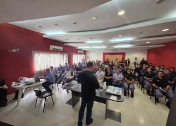 Continúan fortaleciendo los servicios de prevención contra el suicidio