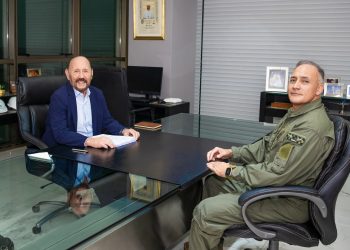El gobernador Insfrán se reunió con el nuevo jefe de la Base Aérea Militar Resistencia