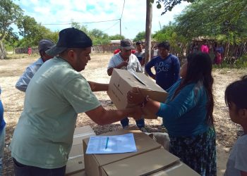El Gobierno provincial continúa con la entrega de módulos alimentarios a familias aborígenes
