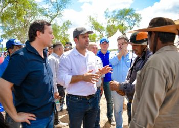 El Vicegobernador visitó obras viales y de defensas en la zona de Laguna Yema