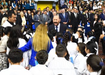 Insfrán: “Con el compromiso de un pueblo que crece unido, seguimos caminando hacia el futuro”