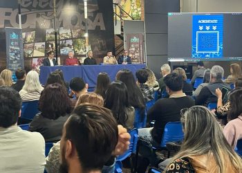 Gran convocatoria en el seminario gratuito “Emprendemos” organizado por la ADE