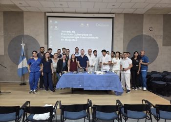 Intercambio y formación: Residentes compartieron una jornada de traumatología en el HAC
