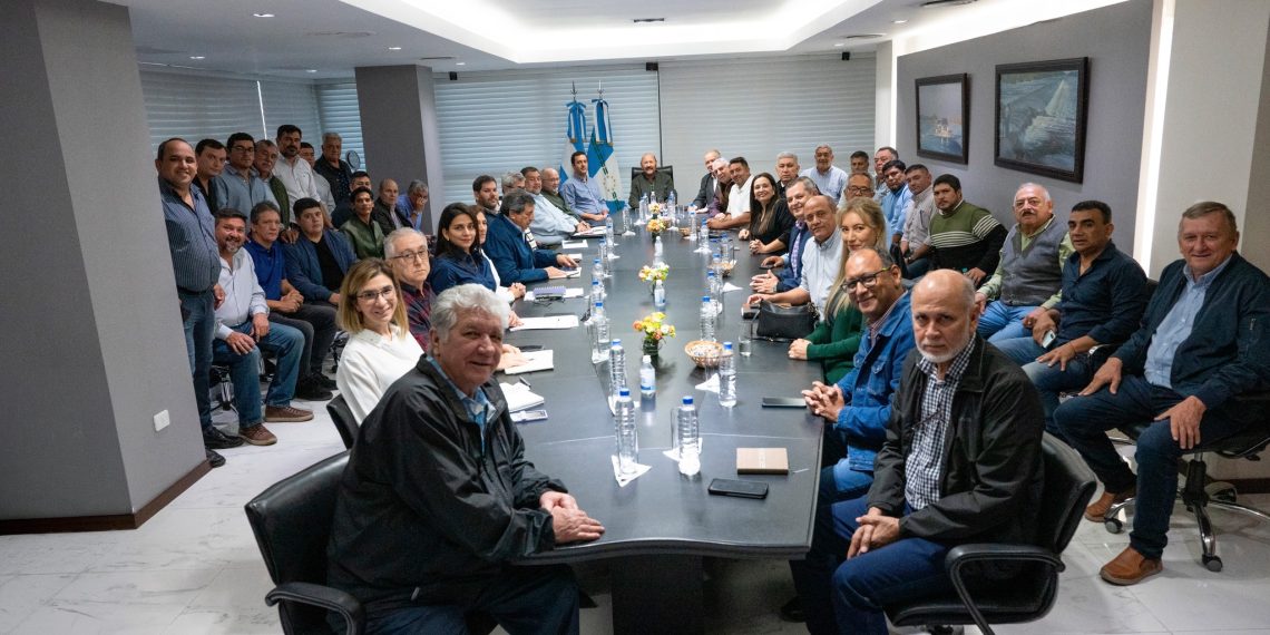 El gobernador Insfrán se reunió con jefes comunales de toda la provincia