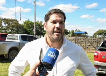 El ministro Rodríguez destacó el “trabajo articulado” con la comunidad rural