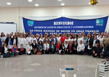 Pirané: Fortalecen la organización de la Feria de Ciencias con equipos directivos y coordinadores